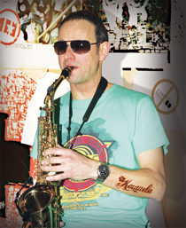 Stefan (Saxophone)